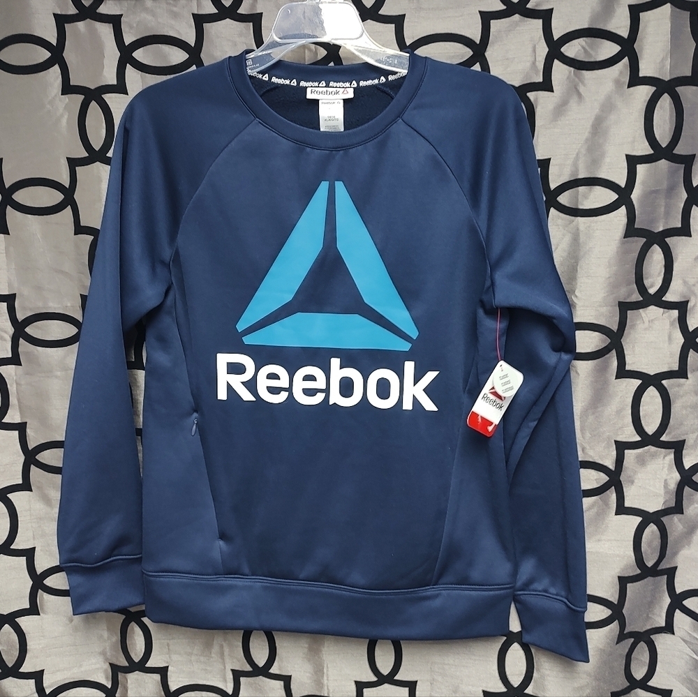๐ฅ 3/$20 Reebok Navy Fleese Crewneck Sweatshirt NWT